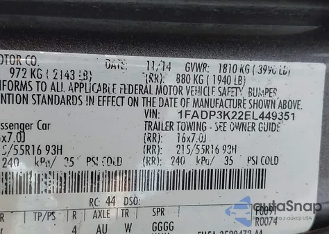 2014 Ford Focus Se z USA, uszkodzony, nr VIN 1FADP3K22EL449351